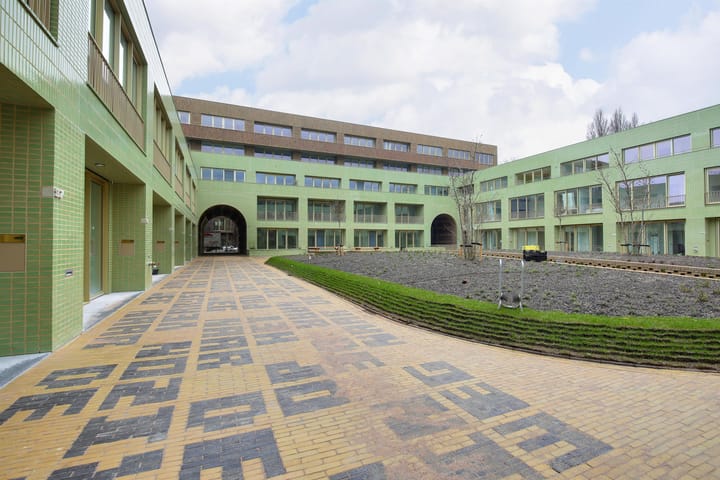 103 8.jpg