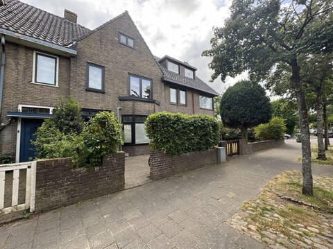 huis huren in huurhuis in blauwhuis dorp