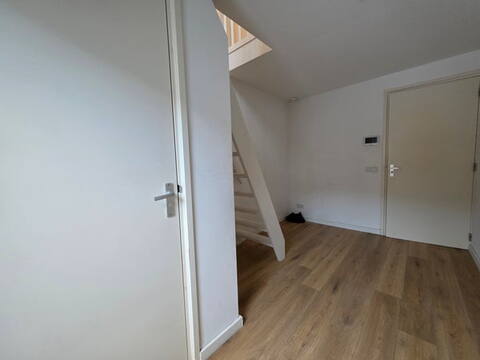 expat housing in helpman